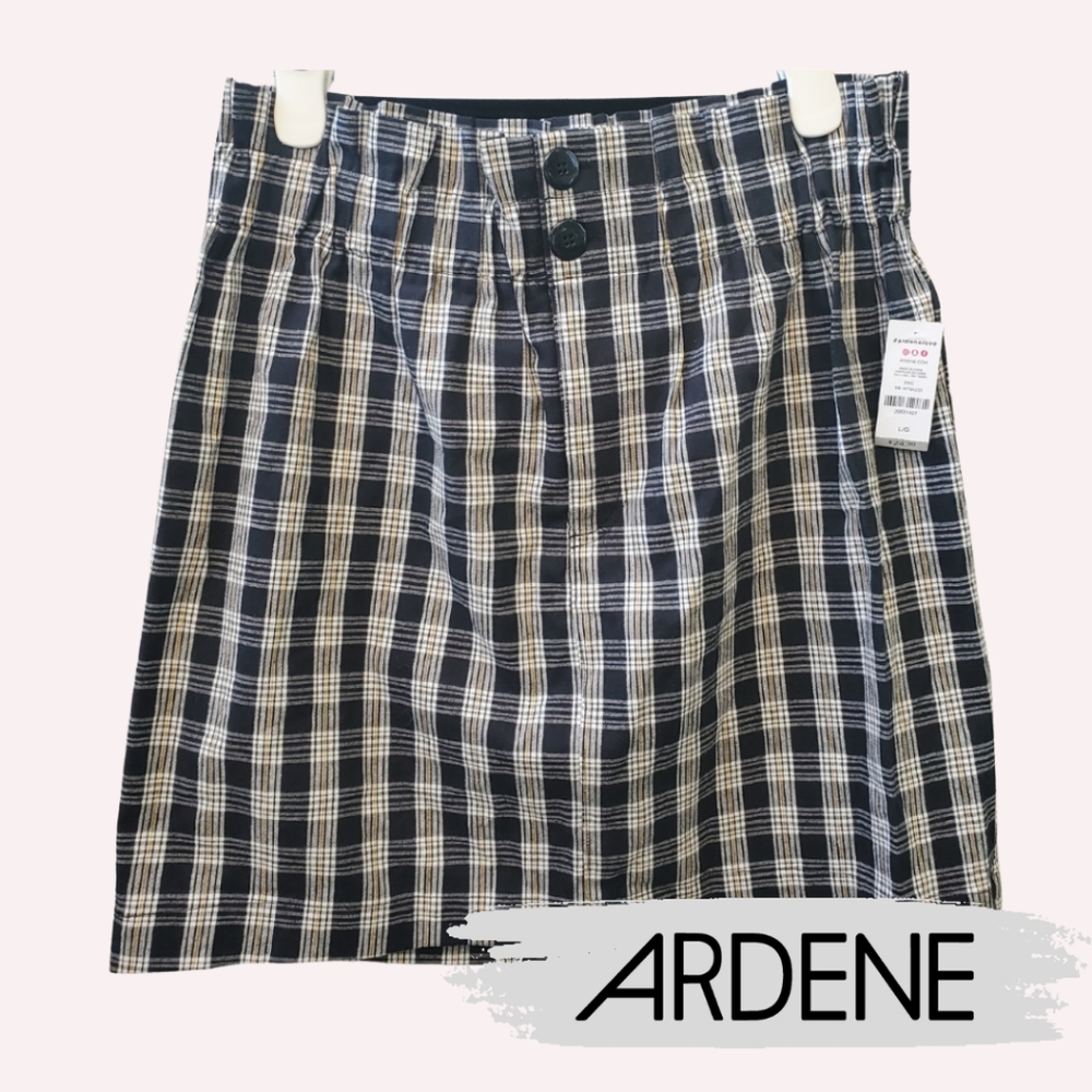 Ardene NWT High-waisted plaid skirt